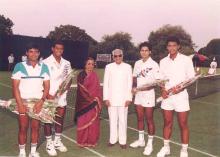 President R. Venkataraman with Indian Davis Cup Team at Rashtrapati Bhavan Tennis Court