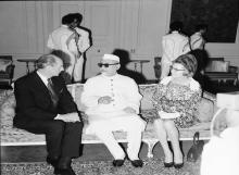 President Dr. Zakir Husain meeting with the Prime Minister of Ireland, at Rashtrapati Bhavan.