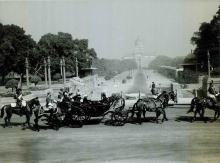 The President leaving Rashtrapati Bhavan in State to adress both the Houses of Parliament