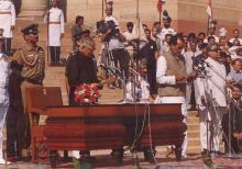 Swearing in Ceremony of Shri Chandra Sekhar as the Prime Minister of India at Rashtrapati Bhavan Forecourt