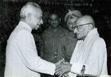 President Dr. Radhakrishnan receiving Shri C. Rajagopalachari on his arrival at Rashtrapati Bhavan